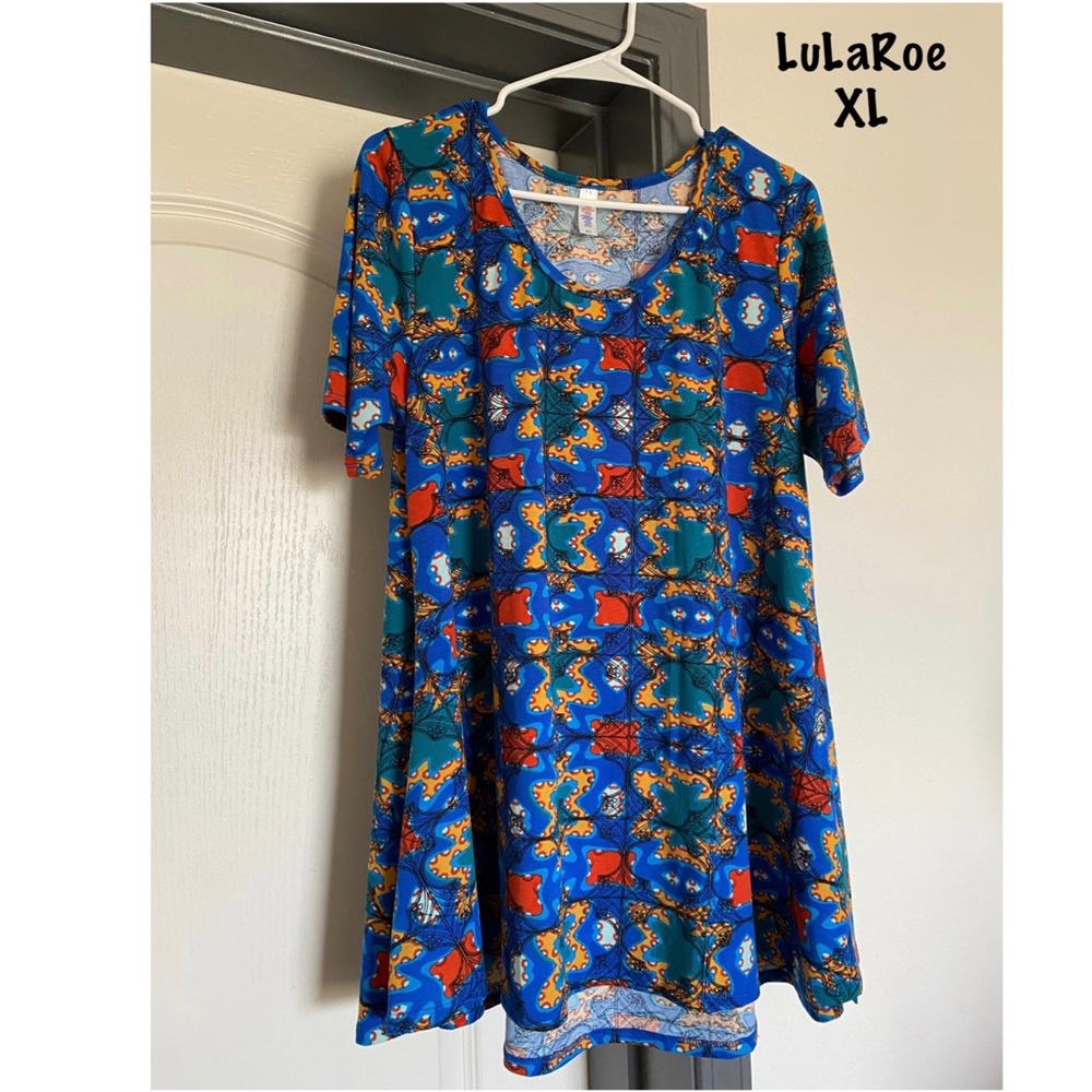 LulaRoe perfect tee